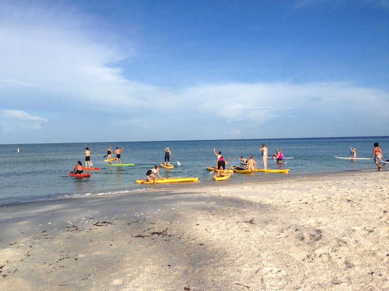 Learn-to-paddleboard